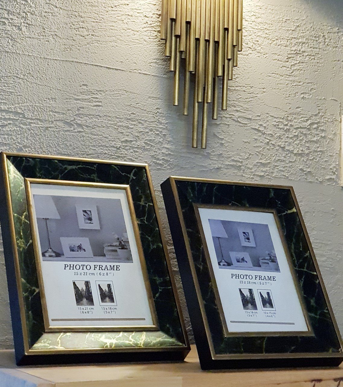 Dekoratif Yeşil Üzeri Gold Desenli Fotoğraf Çerçevesi