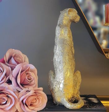 Gold Renk İşlemeli Oturan Puma 27cm
