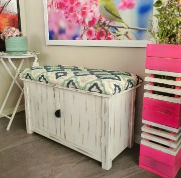 Otantik Dolaplı Beyaz Eskitme Bench