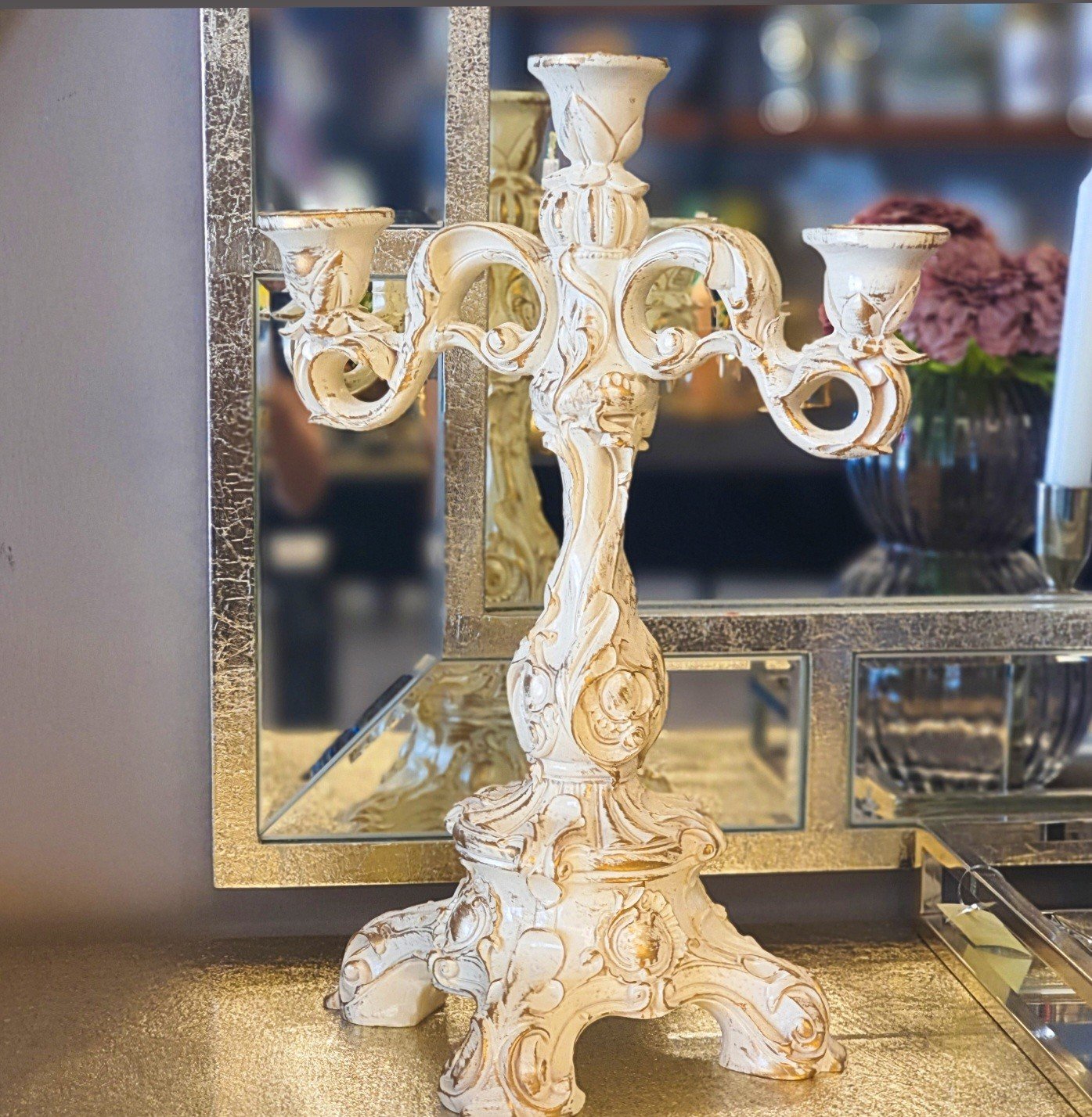 Polyester Üç Kollu İşlemeli Şamdan