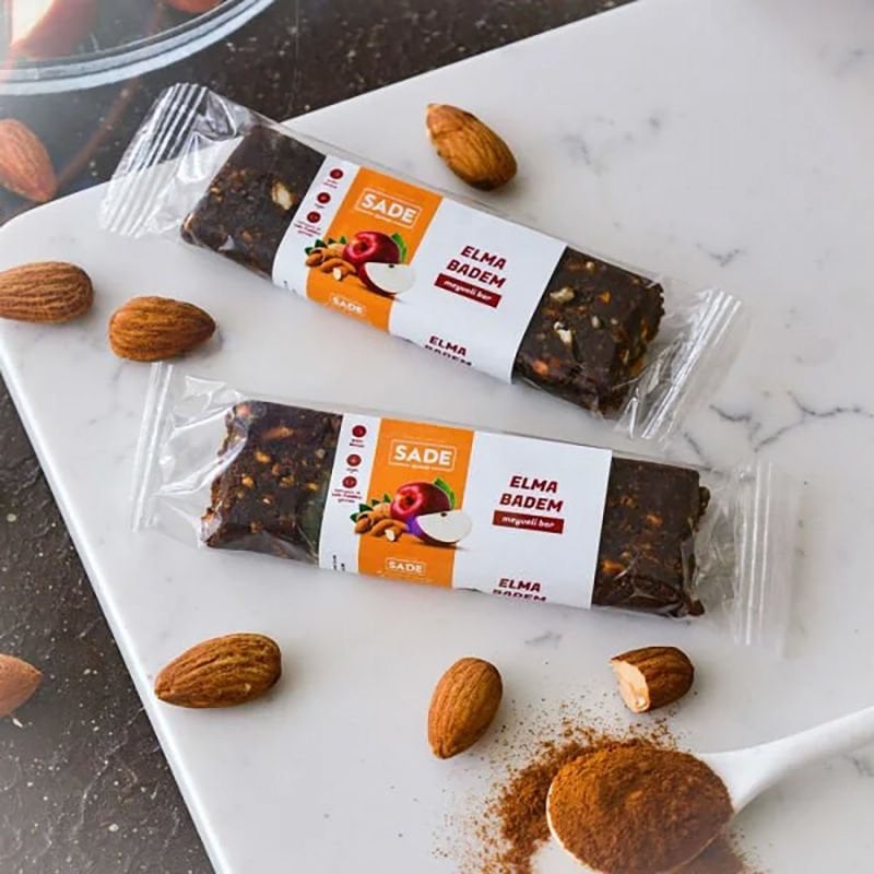 Sade Gurme x 4 Paket Elma Badem Meyveli Bar 40 gr