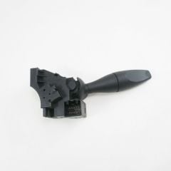 FORD CONNECT FAR SİNYAL KOLU 02
