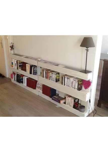 Kitage Bookcase