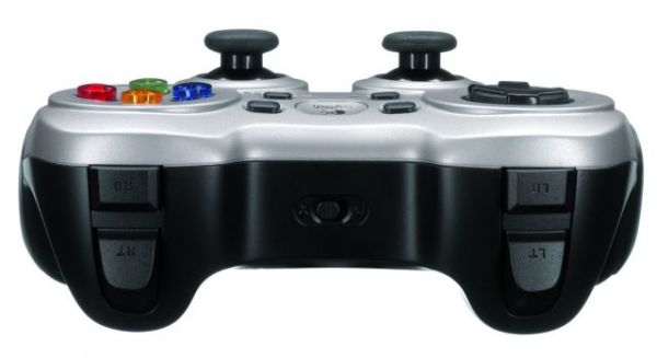 940-000142 F710 2.4Ghz Kablosuz Gamepad