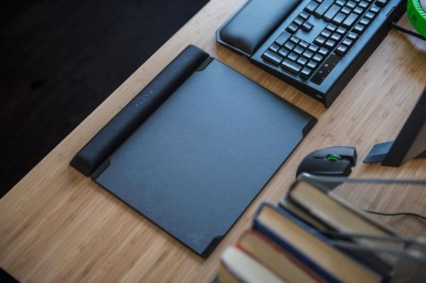RZ02-02180100-R3M1 Vespula V2,Köpük Bilek Destekli Hassas Gaming Mouse Pad