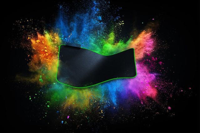 RZ02-02500100-R3M1 Hız ve Kontrol için Mikro Dokulu Aydınlatmalı Gaming Mouse Pad