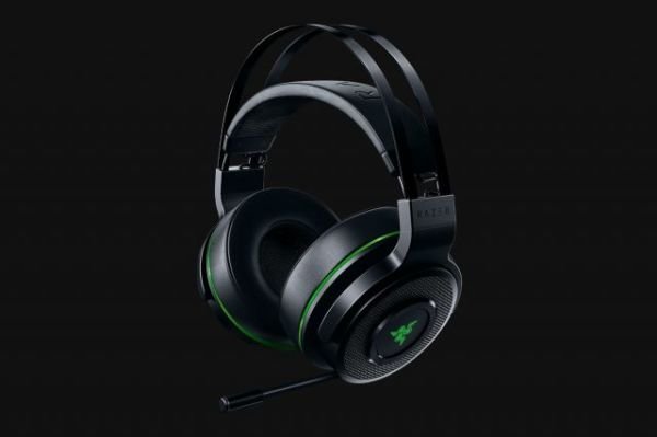 RZ04-02240100-R3M1 Thresher - Xbox One