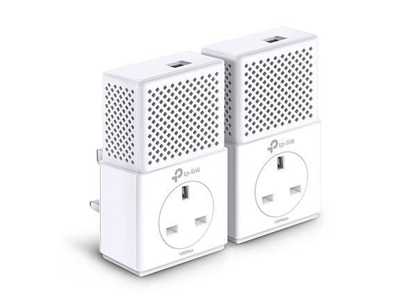 TL-PA7010PKIT Av1000 Gigabit Passthrough Powerline Starter Kit
