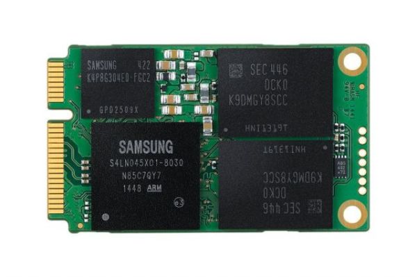 MZ-M5E1T0BW 1TB 850 Evo Sata3 540/520 Flash SSD