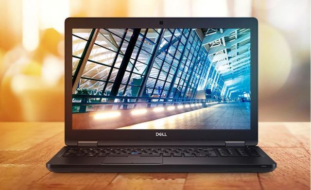 N023L559015EMEA_U Latitude 5590, Core i5-8250U, 4GB, 500GB, 15.6'' HD, Ubuntu Linux 16.04