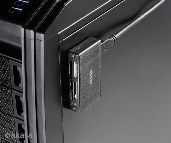 AK-CR-06BK USB 3.0 Alüminyum Flash Kart Okuyucu