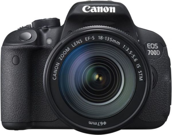 4960999981567 18MP 3''LCD EOS 700D 18-135 IS Lens Kit DSLR Fotoğraf Makinesi