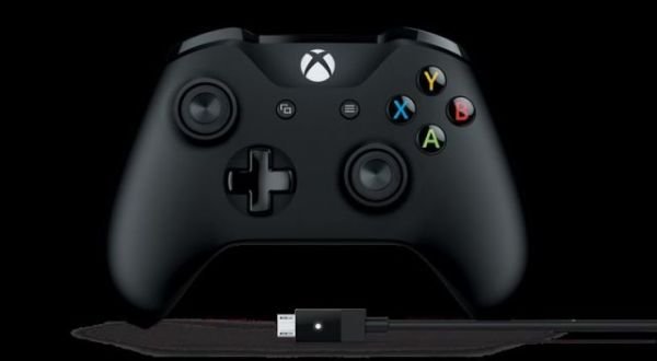 4N6-00002 XBox Oyun Kolu