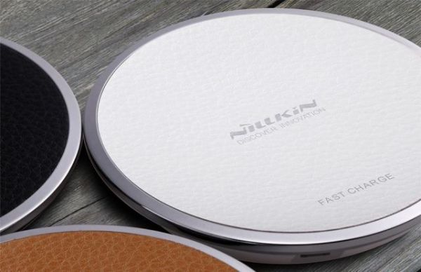 6902048124783 Nillikin Magic Disc3 10W Hızlı Şarj Beyaz