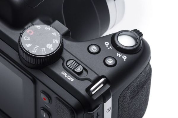 KODAK-AZ422-BK 20MP 42X Optik Zoom Siyah Fotoğraf Makinesi