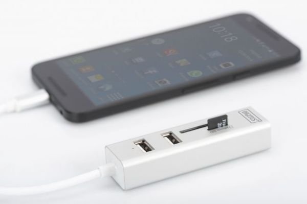 DA-70243 USB 2.0 Type C HUB with Cardreader, 3x USB 2.0. 1x SD, 1x MicroSD Port A