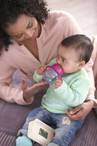 Philips Avent Eğitici Damlatmaz Bardak Kız 6 Ay+ 200 ml.