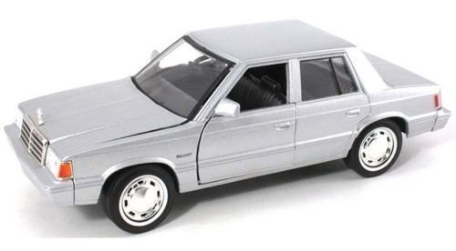 Motor Max Plymouth Realiant Model Metal Araba 1:24 Gri