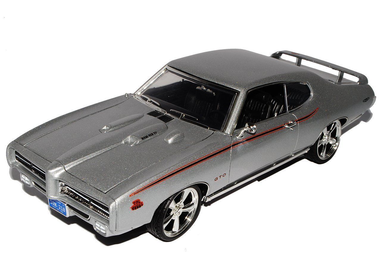 Motor Max Pontiac GTO Judge 1969 Model Metal Araba Gri 1:18