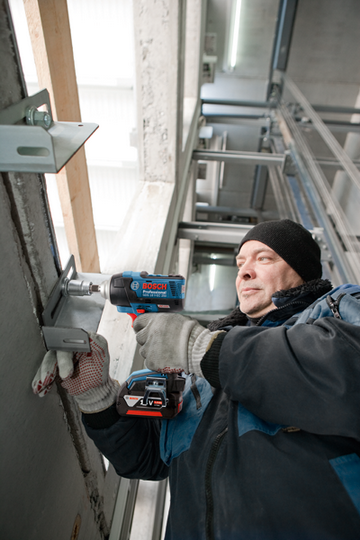 Bosch Professional GDS 18 V-EC 250 5,0 Ah Darbeli Somun Sıkma - L-boxx Çantalı