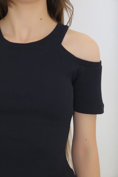 Omuz Dekolteli Body Siyah - 8775.316.