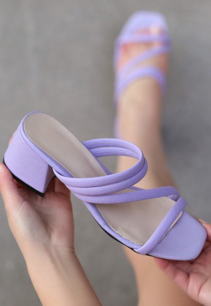 Poyte Lila Cilt Topuklu Terlik