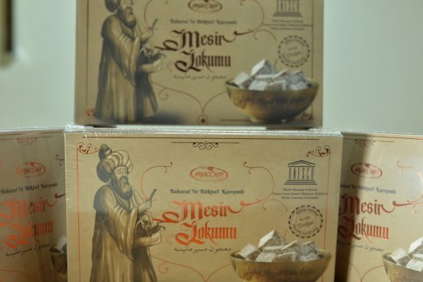 MANİSA MESİR LOKUMU