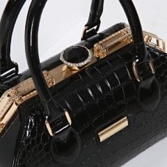LADY 008