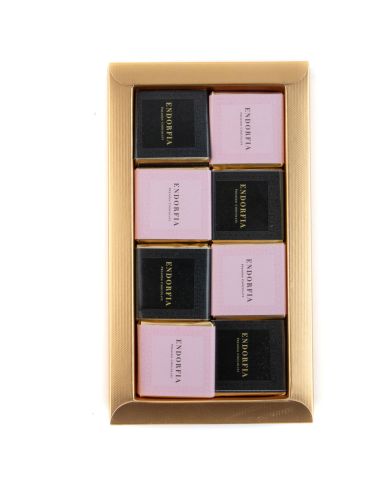 Mix Madlen Pembe-Siyah - Büyük Kurumsal Kutu - Gold