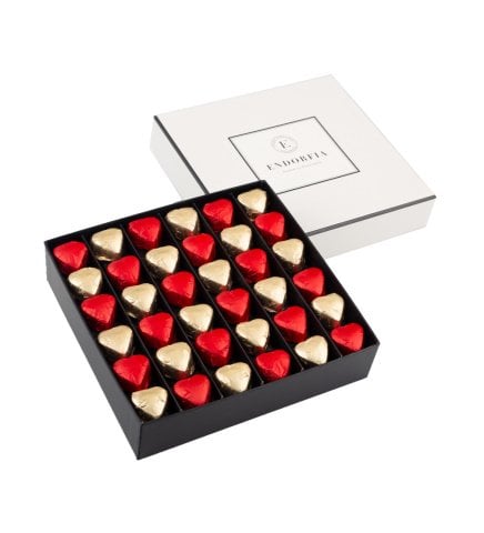 Single Midi Fıstıklı Kalp Çikolata Kırmızı-Gold-Beyaz