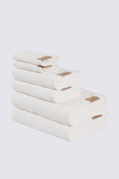 Pure Cotton 6'Lı Havlu Seti %100 Organik Pamuk Kelebek Bordürlü Nakışlı Krem