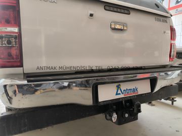 TOYOTA HILUX 2010-2015 MODEL YILI ARASI ÇEKİ DEMİRİ
