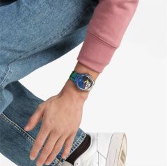SUOZ363 Swatch Leger's Two Women Holding Flowers Unisex Kol Saati SUOZ363
