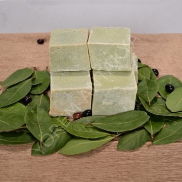 Zeytinyağlı Defne Sabunu 1 Kg.