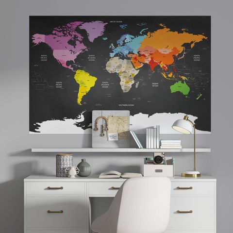 Dünya Haritası Duvar Stickerı Siyah Arkaplan ve Renkli Kıtalar