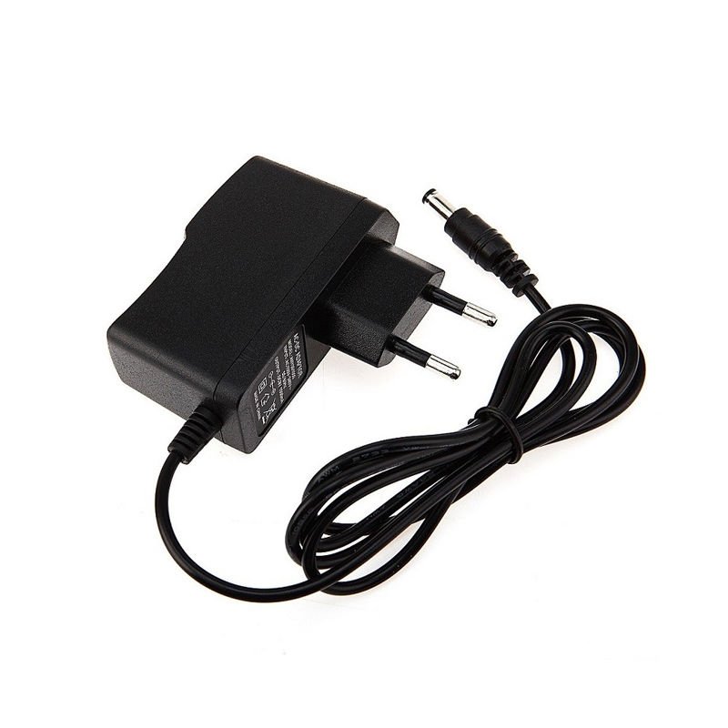 9V 1A ADAPTÖR UÇ:5.5X2.5 (Yaylı)
