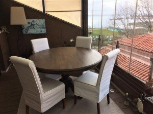 Oceanside Round Dining Table