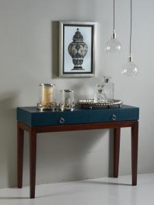 Valle Console