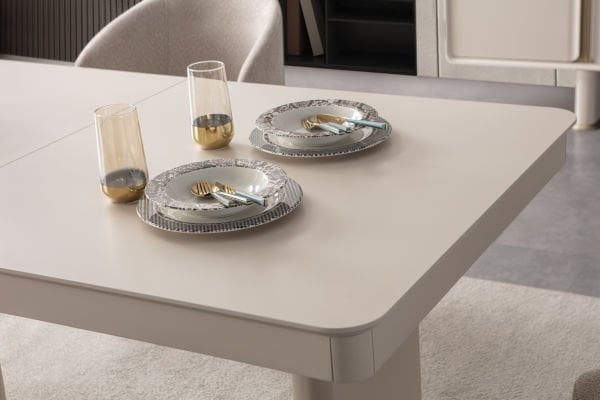 Kumsal Yemek Odası