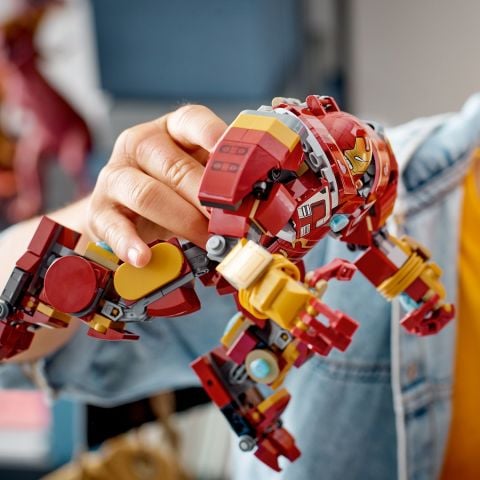 LEGO® Marvel Hulkbuster: Wakanda Savaşı 76247 Oyuncak Yapım Seti (385 Parça)