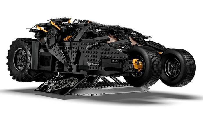 LEGO® DC Batman™ Batmobile™ Tumbler 76240