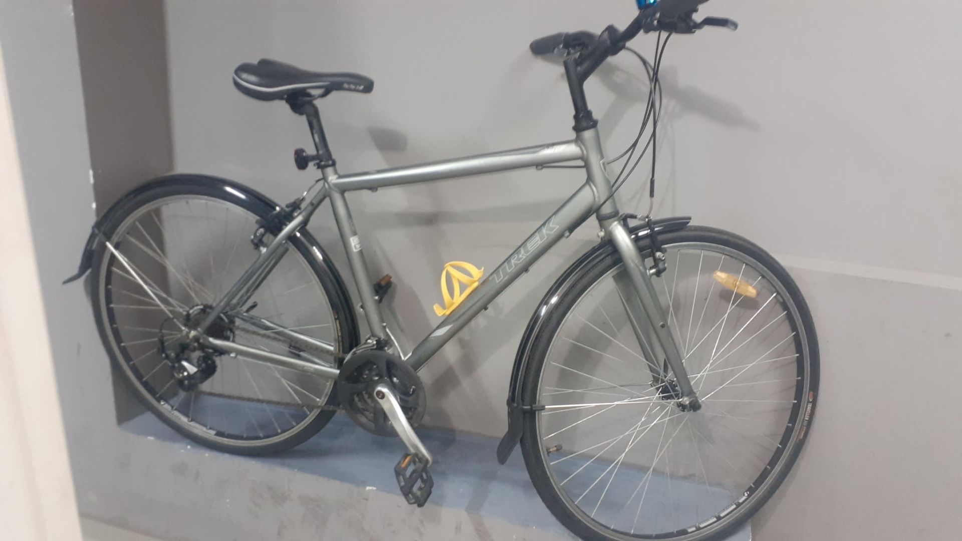 TREK Alpha FX 7.0 21S V Gri  2. El  Şehir Bisikleti