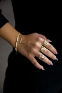 LEAVES BRACELET
