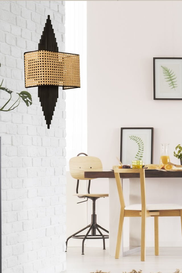 ASLI SİYAH DİKDÖRTGEN RATTAN ABAJURLU APLİK