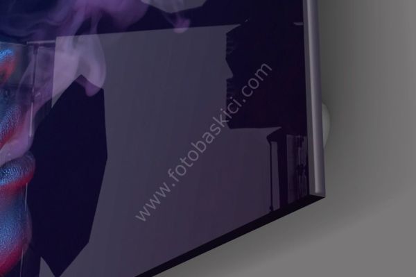 Kadın Portre Cam Tablo No:2029