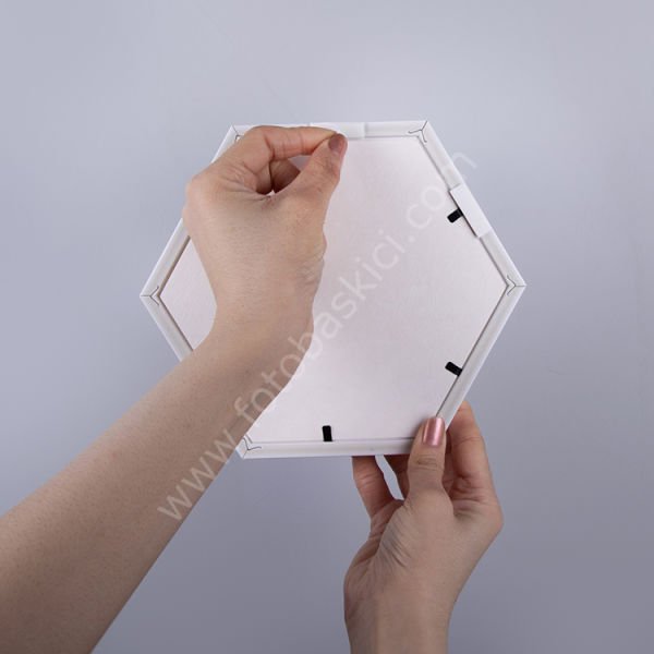 Sök Tak Altıgen Çerçeve Beyaz 3'lü 20x20 cm
