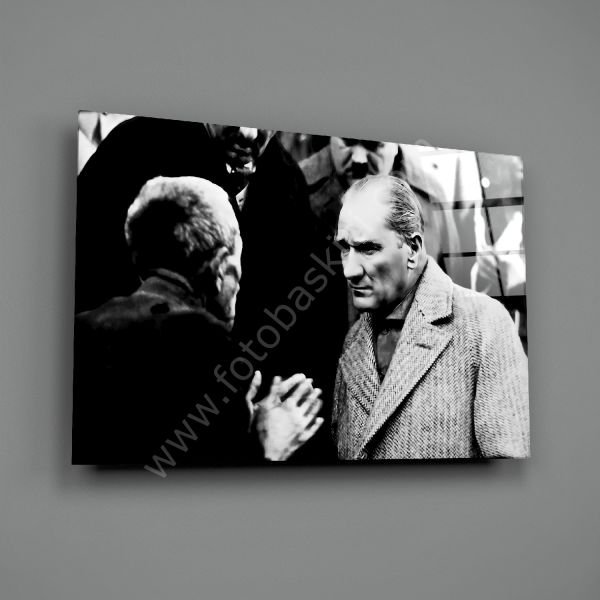 Atatürk Cam Tablo
