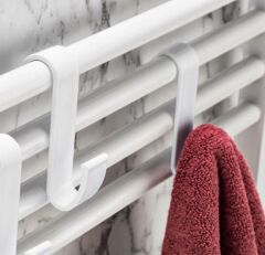 Home Havlupan Askılık 4'lü Bornoz Askılığı Çamaşır Havlupan Askı Aparatı-AY-57 beyaz