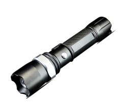 Profesyonel Şarjlı El Feneri Uzun Menzilli Zomlu Acil Durum Feneri Polis Feneri 1800 Lümen-110