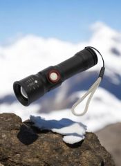 Polis Fener USB Şarjlı El Feneri Uzun Menzilli Zomlu Acil Durum Feneri Alüminyum Gövde 1000 Lümen-PT4060